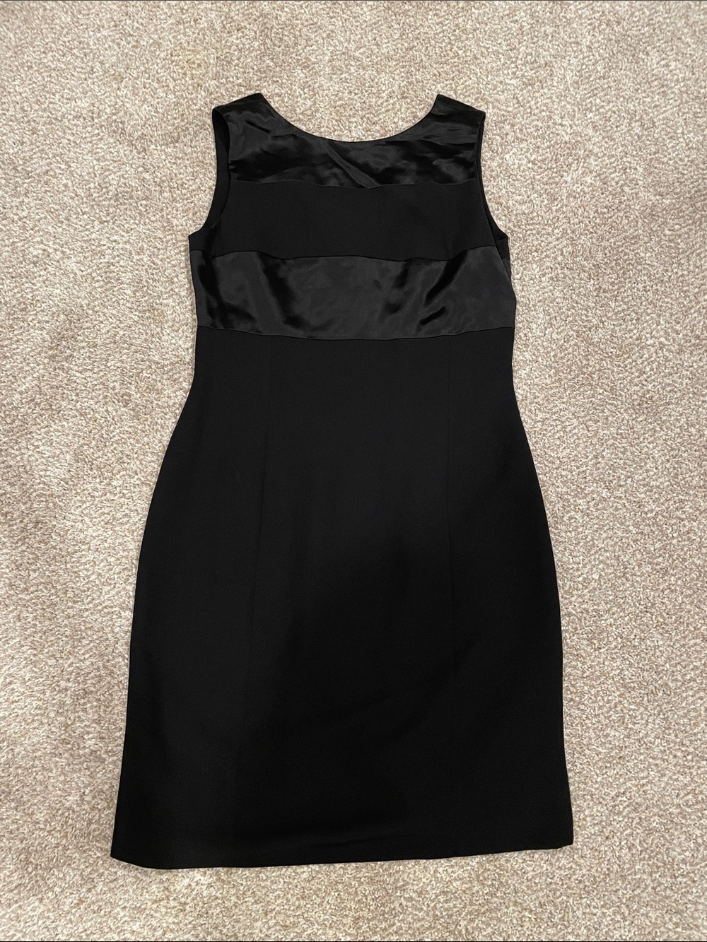 Jones New York Black Sleeveless Midi Sheath Dress